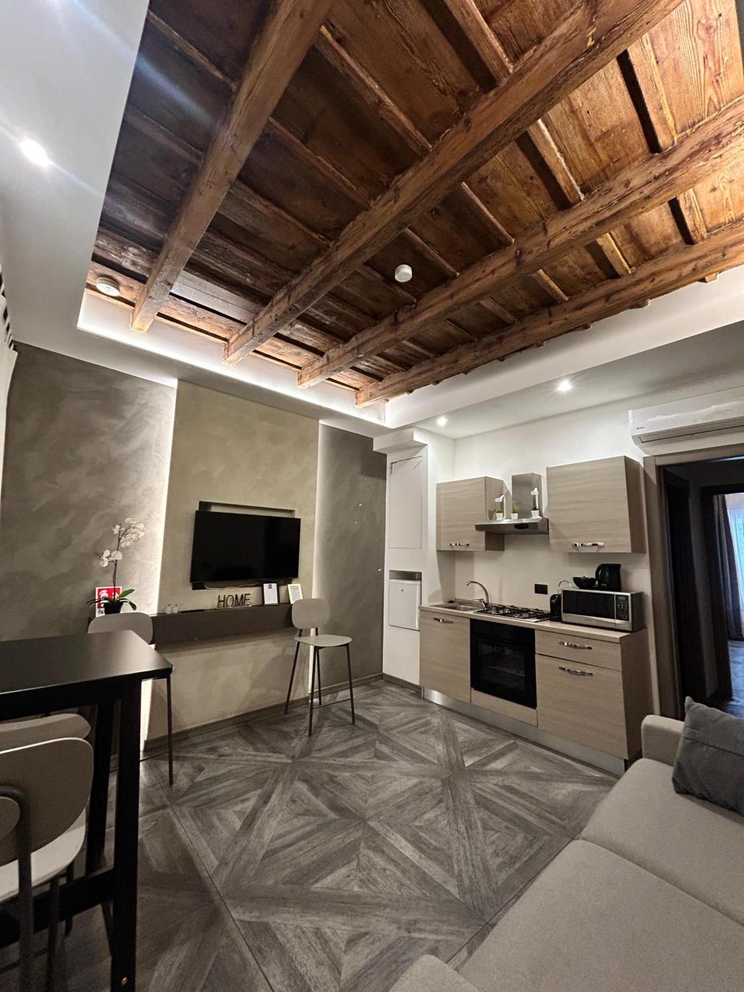 Apartment Davinci Near Duomo Mailand
